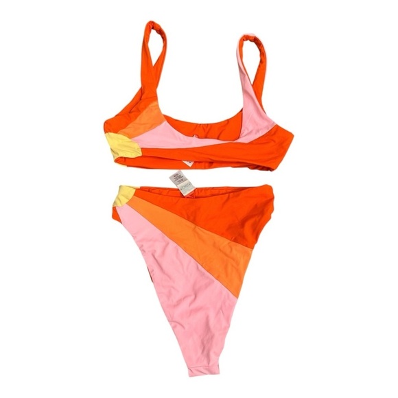 L*Space Lizzie Sunburst Bikini Top & Luca Sunburst
Bikini Bottom NWOT - Picture 5 of 6